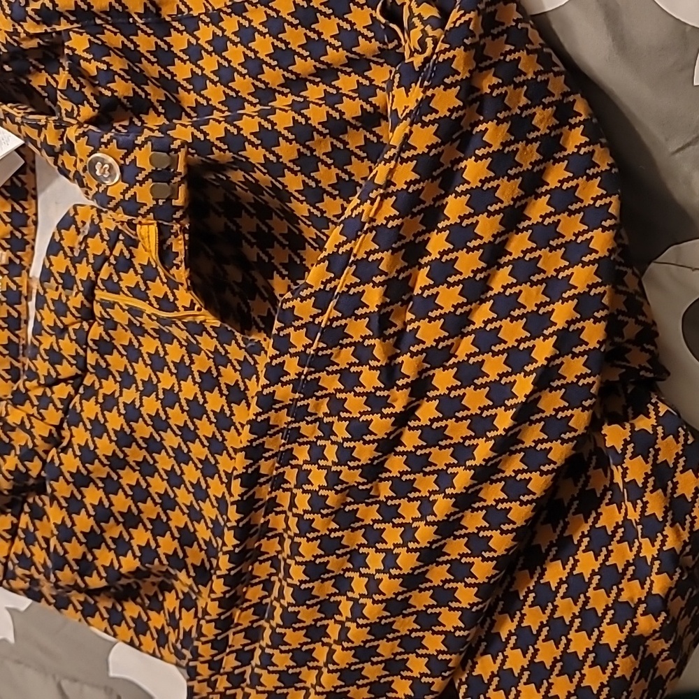 Old Navy pixie ankle capris